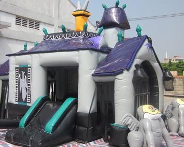 inflatable haunted house bouncer clowns4kids